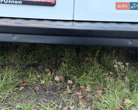 Белый Рено Трафик, объемом двигателя 2 л и пробегом 61 тыс. км за 22550 $, фото 6 на Automoto.ua