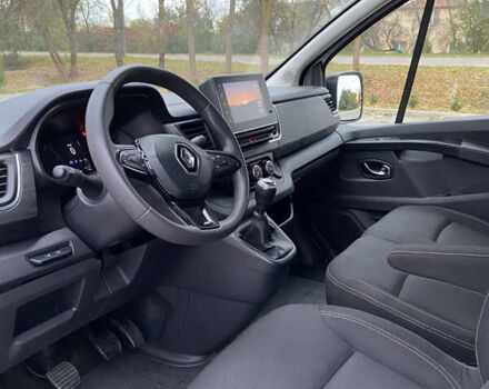 Белый Рено Трафик, объемом двигателя 2 л и пробегом 43 тыс. км за 25400 $, фото 16 на Automoto.ua