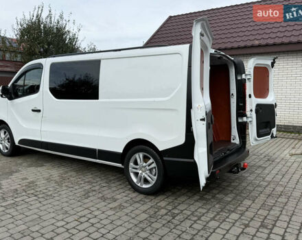 Белый Рено Трафик, объемом двигателя 2 л и пробегом 63 тыс. км за 32650 $, фото 68 на Automoto.ua