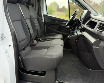 Белый Рено Трафик, объемом двигателя 2 л и пробегом 63 тыс. км за 32650 $, фото 72 на Automoto.ua