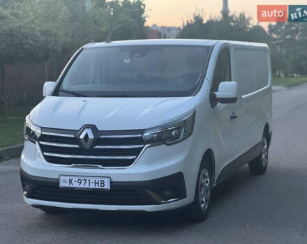 Белый Рено Трафик, объемом двигателя 2 л и пробегом 201 тыс. км за 22700 $, фото 3 на Automoto.ua