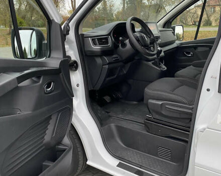 Белый Рено Трафик, объемом двигателя 2 л и пробегом 43 тыс. км за 25400 $, фото 15 на Automoto.ua