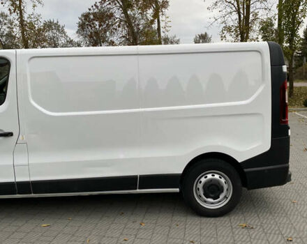 Белый Рено Трафик, объемом двигателя 2 л и пробегом 43 тыс. км за 25400 $, фото 4 на Automoto.ua