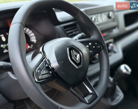 Белый Рено Трафик, объемом двигателя 2 л и пробегом 61 тыс. км за 22550 $, фото 32 на Automoto.ua