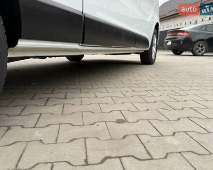 Білий Рено Трафік, об'ємом двигуна 2 л та пробігом 181 тис. км за 26850 $, фото 15 на Automoto.ua