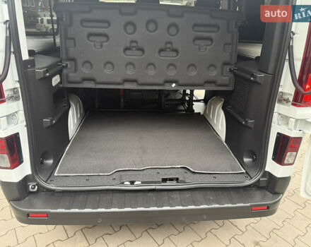 Білий Рено Трафік, об'ємом двигуна 2 л та пробігом 181 тис. км за 26850 $, фото 56 на Automoto.ua