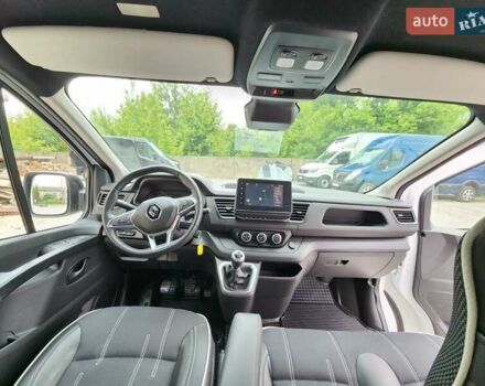 Белый Рено Трафик, объемом двигателя 2 л и пробегом 21 тыс. км за 29900 $, фото 22 на Automoto.ua