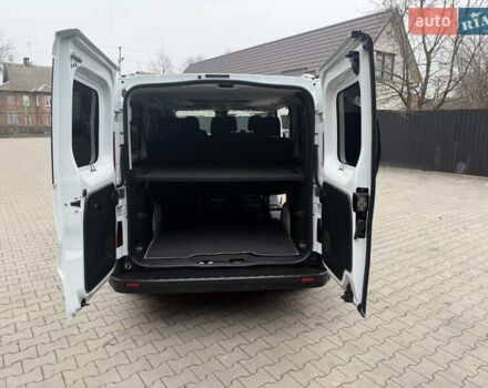 Білий Рено Трафік, об'ємом двигуна 2 л та пробігом 181 тис. км за 26850 $, фото 50 на Automoto.ua