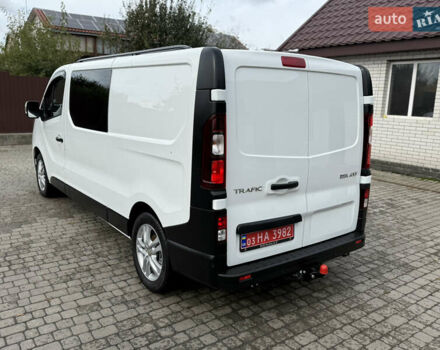 Белый Рено Трафик, объемом двигателя 2 л и пробегом 63 тыс. км за 32650 $, фото 23 на Automoto.ua
