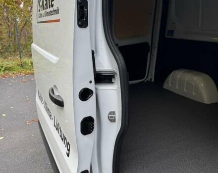 Білий Рено Трафік, об'ємом двигуна 2 л та пробігом 30 тис. км за 24990 $, фото 57 на Automoto.ua