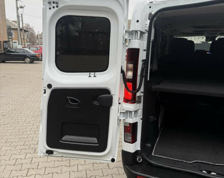 Білий Рено Трафік, об'ємом двигуна 2 л та пробігом 181 тис. км за 26850 $, фото 52 на Automoto.ua