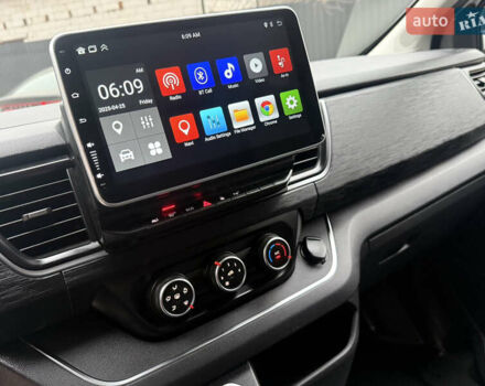 Білий Рено Трафік, об'ємом двигуна 2 л та пробігом 181 тис. км за 26850 $, фото 26 на Automoto.ua