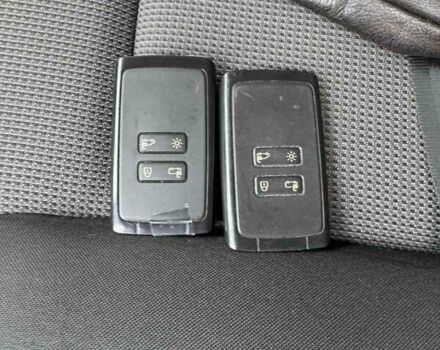 Білий Рено Трафік, об'ємом двигуна 2 л та пробігом 30 тис. км за 24990 $, фото 59 на Automoto.ua