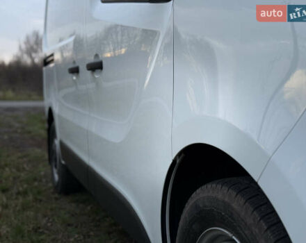 Белый Рено Трафик, объемом двигателя 2 л и пробегом 61 тыс. км за 22550 $, фото 9 на Automoto.ua