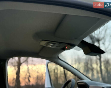 Белый Рено Трафик, объемом двигателя 2 л и пробегом 61 тыс. км за 22550 $, фото 27 на Automoto.ua