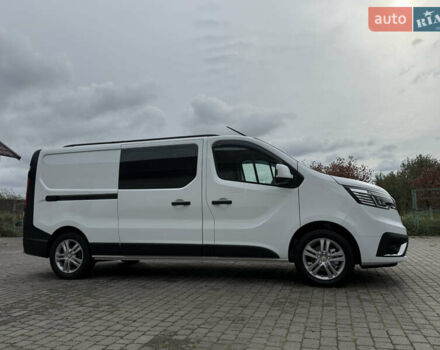 Белый Рено Трафик, объемом двигателя 2 л и пробегом 63 тыс. км за 32650 $, фото 156 на Automoto.ua