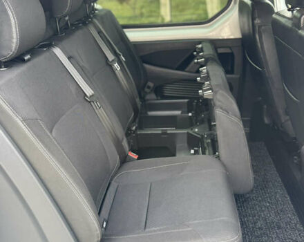 Белый Рено Трафик, объемом двигателя 2 л и пробегом 63 тыс. км за 32650 $, фото 54 на Automoto.ua