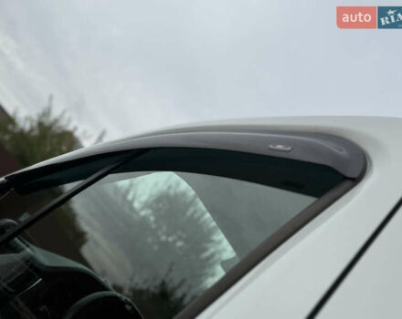 Белый Рено Трафик, объемом двигателя 2 л и пробегом 63 тыс. км за 32650 $, фото 126 на Automoto.ua