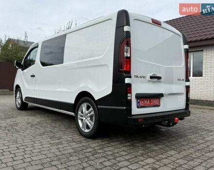 Белый Рено Трафик, объемом двигателя 2 л и пробегом 63 тыс. км за 32650 $, фото 25 на Automoto.ua