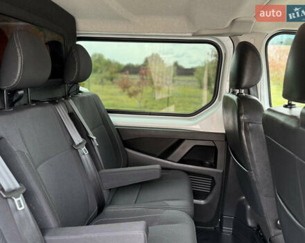 Белый Рено Трафик, объемом двигателя 2 л и пробегом 63 тыс. км за 32650 $, фото 53 на Automoto.ua