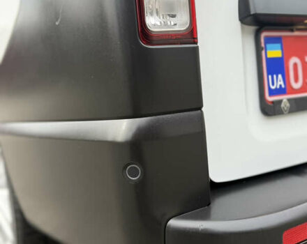 Белый Рено Трафик, объемом двигателя 2 л и пробегом 63 тыс. км за 32650 $, фото 117 на Automoto.ua