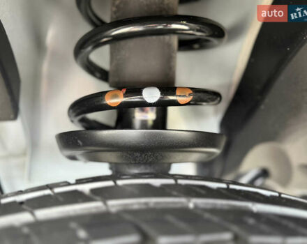 Белый Рено Трафик, объемом двигателя 2 л и пробегом 63 тыс. км за 32650 $, фото 115 на Automoto.ua