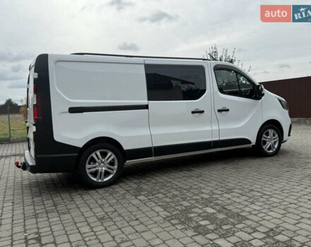 Белый Рено Трафик, объемом двигателя 2 л и пробегом 63 тыс. км за 32650 $, фото 154 на Automoto.ua