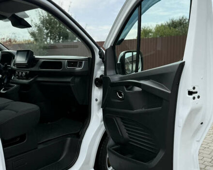 Белый Рено Трафик, объемом двигателя 2 л и пробегом 63 тыс. км за 32650 $, фото 70 на Automoto.ua