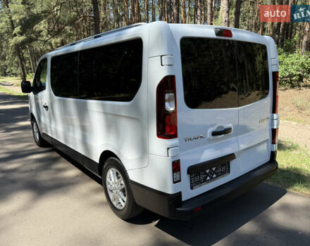 Белый Рено Трафик, объемом двигателя 2 л и пробегом 58 тыс. км за 38800 $, фото 9 на Automoto.ua