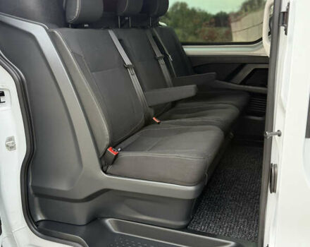 Белый Рено Трафик, объемом двигателя 2 л и пробегом 63 тыс. км за 32650 $, фото 57 на Automoto.ua