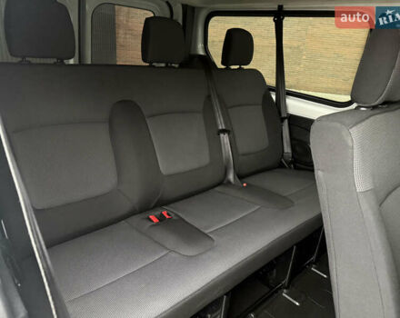 Білий Рено Трафік, об'ємом двигуна 2 л та пробігом 181 тис. км за 26850 $, фото 47 на Automoto.ua