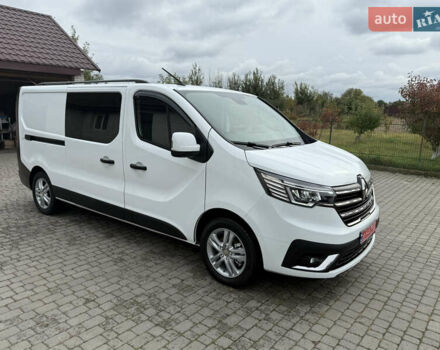 Белый Рено Трафик, объемом двигателя 2 л и пробегом 63 тыс. км за 32650 $, фото 157 на Automoto.ua