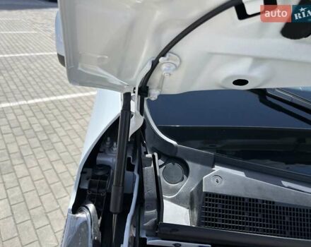 Белый Рено Трафик, объемом двигателя 2 л и пробегом 110 тыс. км за 28999 $, фото 20 на Automoto.ua