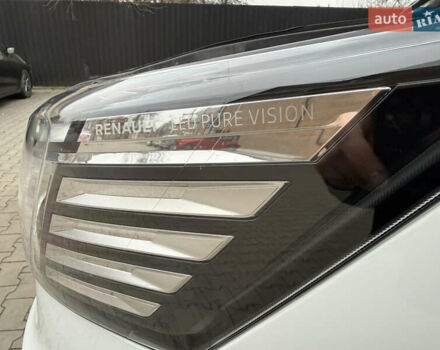 Білий Рено Трафік, об'ємом двигуна 2 л та пробігом 181 тис. км за 26850 $, фото 66 на Automoto.ua