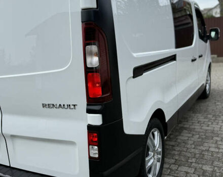 Белый Рено Трафик, объемом двигателя 2 л и пробегом 63 тыс. км за 32650 $, фото 28 на Automoto.ua