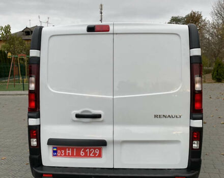 Белый Рено Трафик, объемом двигателя 2 л и пробегом 43 тыс. км за 25400 $, фото 7 на Automoto.ua