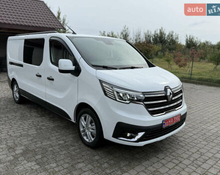 Белый Рено Трафик, объемом двигателя 2 л и пробегом 63 тыс. км за 32650 $, фото 42 на Automoto.ua