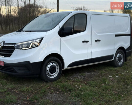 Белый Рено Трафик, объемом двигателя 2 л и пробегом 61 тыс. км за 22550 $, фото 1 на Automoto.ua