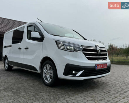 Белый Рено Трафик, объемом двигателя 2 л и пробегом 63 тыс. км за 32650 $, фото 43 на Automoto.ua