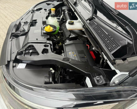 Білий Рено Трафік, об'ємом двигуна 2 л та пробігом 181 тис. км за 26850 $, фото 61 на Automoto.ua