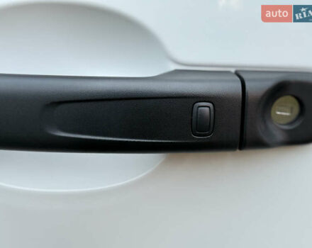 Белый Рено Трафик, объемом двигателя 2 л и пробегом 61 тыс. км за 22550 $, фото 40 на Automoto.ua