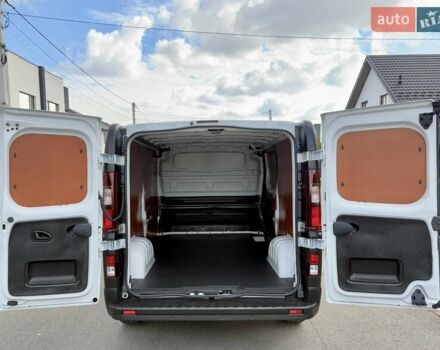 Білий Рено Трафік, об'ємом двигуна 2 л та пробігом 16 тис. км за 32700 $, фото 45 на Automoto.ua