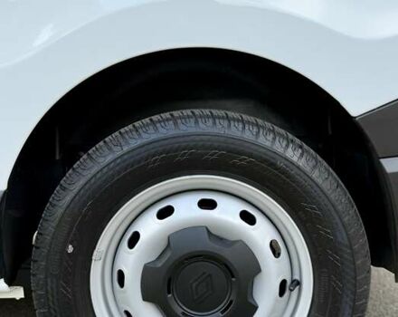 Білий Рено Трафік, об'ємом двигуна 2 л та пробігом 16 тис. км за 32700 $, фото 38 на Automoto.ua