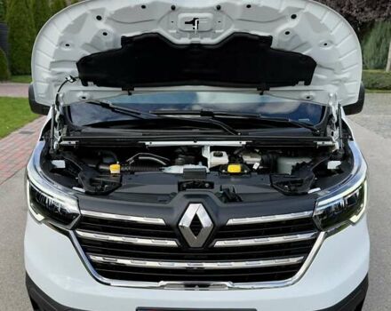 Білий Рено Трафік, об'ємом двигуна 2 л та пробігом 16 тис. км за 32700 $, фото 31 на Automoto.ua