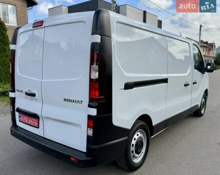 Білий Рено Трафік, об'ємом двигуна 2 л та пробігом 16 тис. км за 32700 $, фото 4 на Automoto.ua