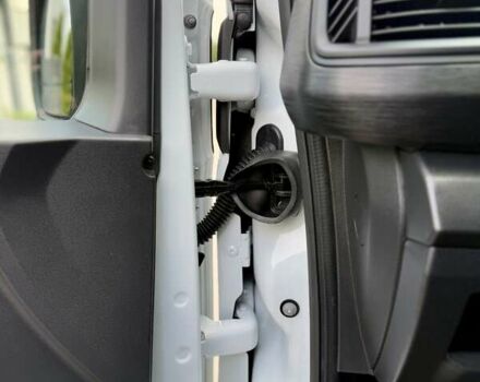 Білий Рено Трафік, об'ємом двигуна 2 л та пробігом 16 тис. км за 32700 $, фото 53 на Automoto.ua