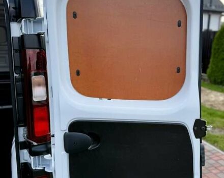 Білий Рено Трафік, об'ємом двигуна 2 л та пробігом 16 тис. км за 32700 $, фото 47 на Automoto.ua