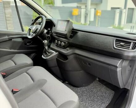 Білий Рено Трафік, об'ємом двигуна 2 л та пробігом 16 тис. км за 32700 $, фото 60 на Automoto.ua