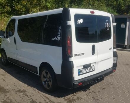 Белый Рено Трафик, объемом двигателя 1.9 л и пробегом 450 тыс. км за 7500 $, фото 2 на Automoto.ua