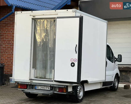 Белый Рено Трафик, объемом двигателя 2 л и пробегом 256 тыс. км за 11300 $, фото 20 на Automoto.ua